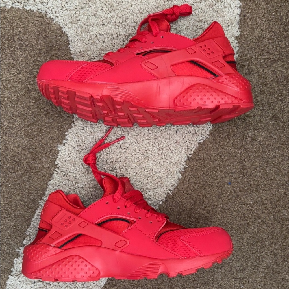 2015 Huarache Run GS ‘Triple Red’